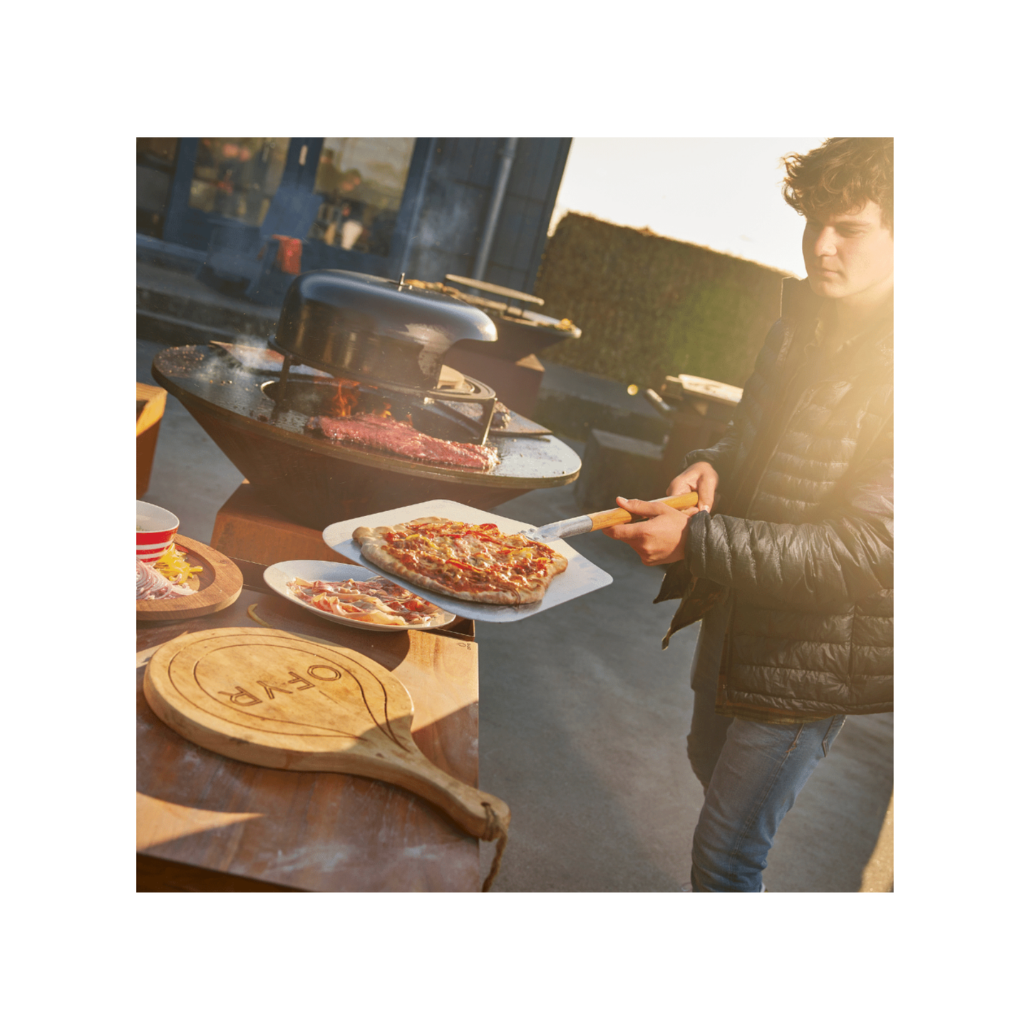 OFYR Pizza Oven 85 und 100 – authentische Holzofenpizza in deiner Outdoor-Küche