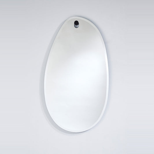 Designspiegel Globo Lago freigestellt