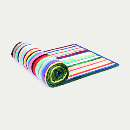 Badehandtuch – Multicolor gerollt
