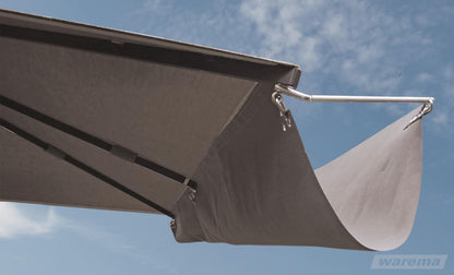 CARAVITA M70 Big Ben Sonnenschirm im Einsatz (3)