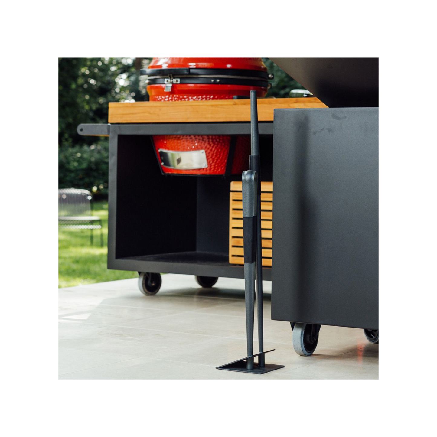 OFYR Buffadoo Set – stilvolles Feuerwerkzeug für kontrolliertes Anfachen und einfaches Nachlegen