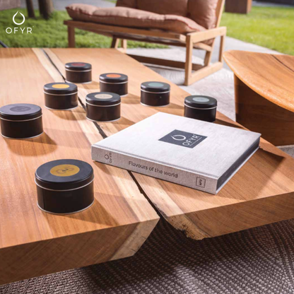 OFYR Cookbook No.2 Set – Flavours of the World mit 8 exklusiven Gewürzmischungen