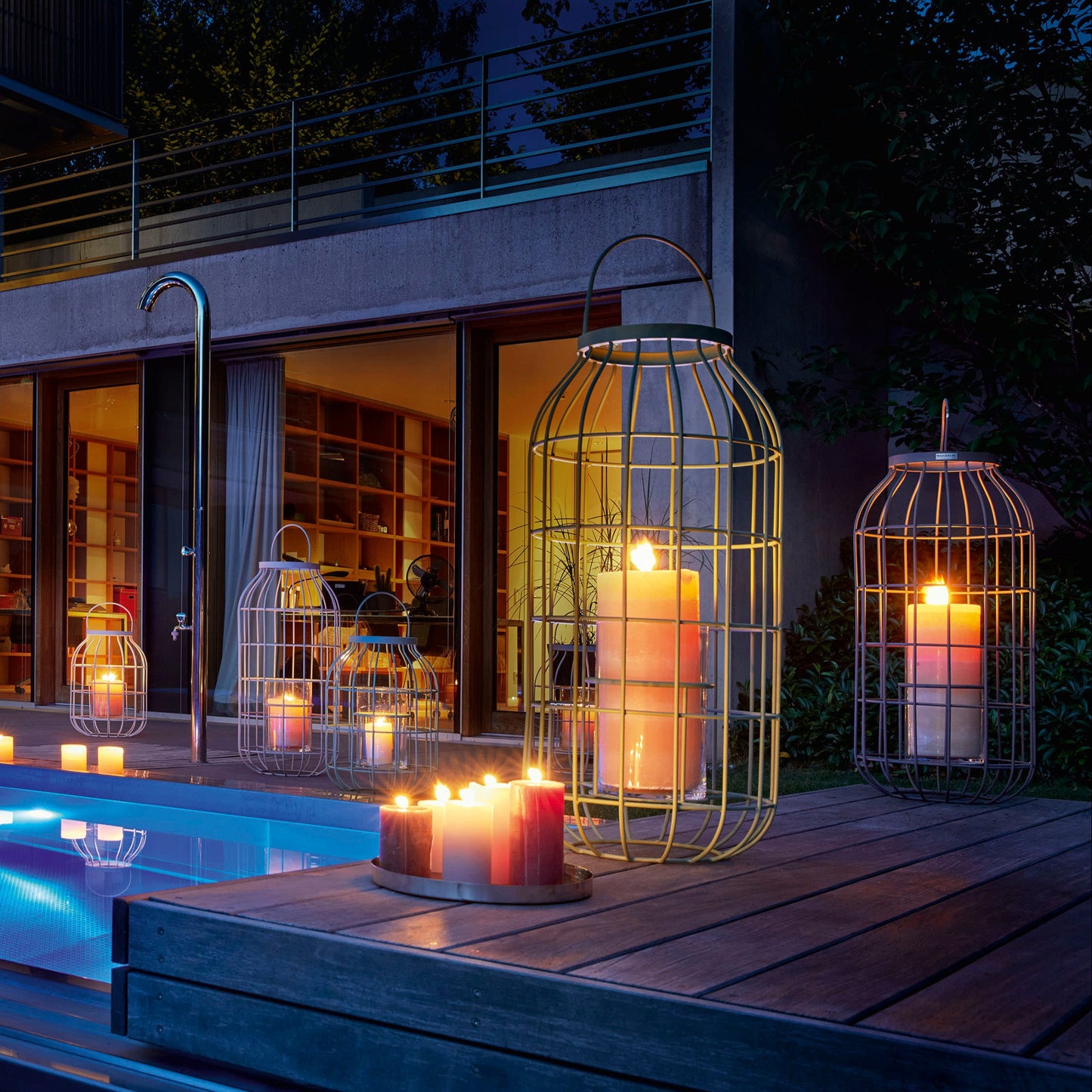 Laterne  Klein Höhe 77 cm, verschiedene Gestellfarben