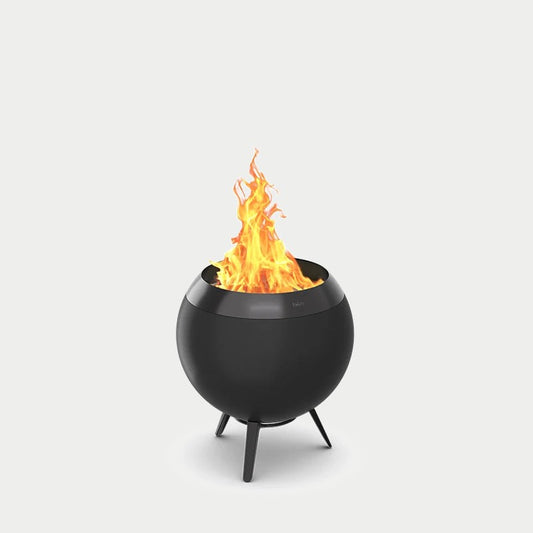 Höfats MOON 45 all black Feuerkorb mit niedrigem Fuß