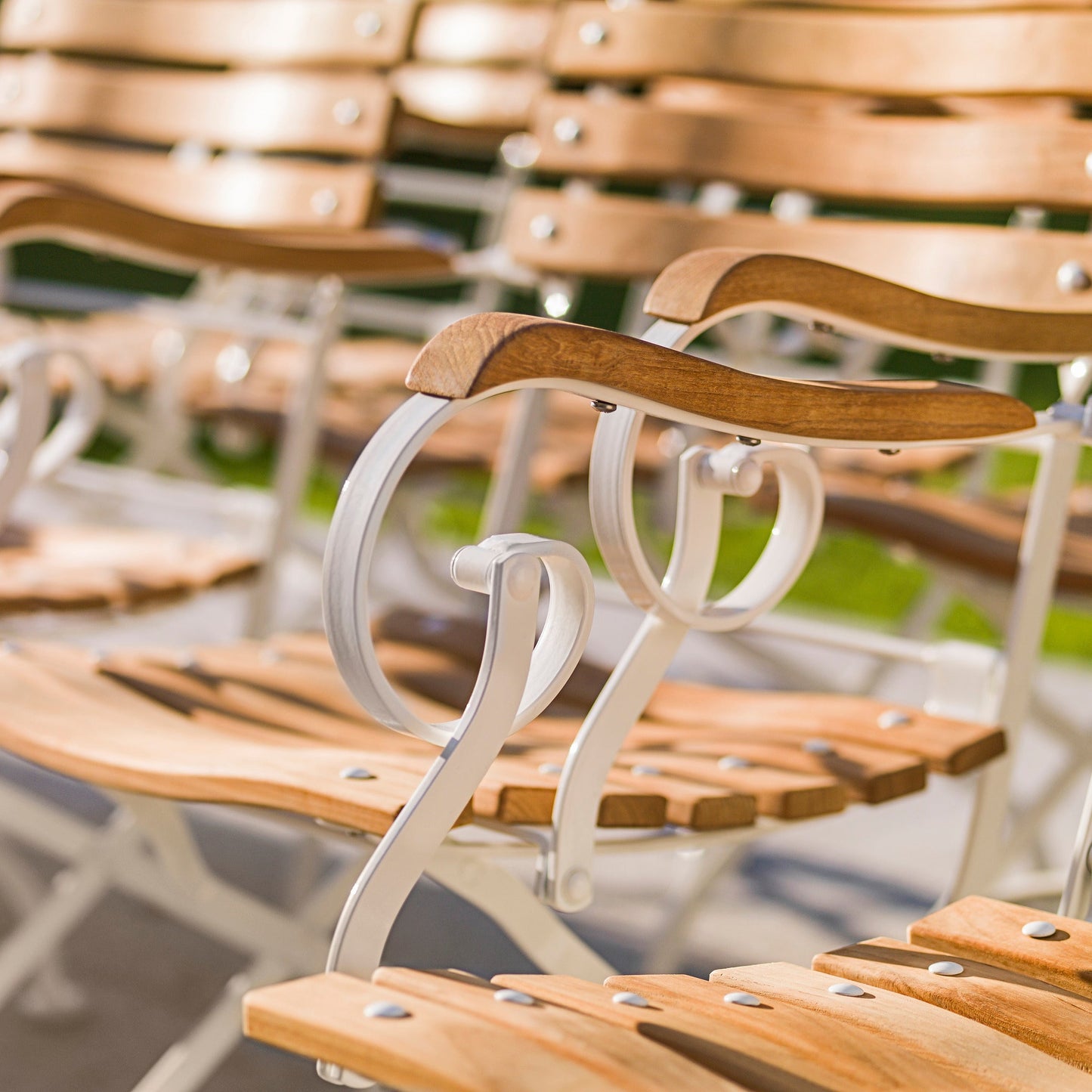 Weishäupl Classic Sessel Weiß – Detailansicht