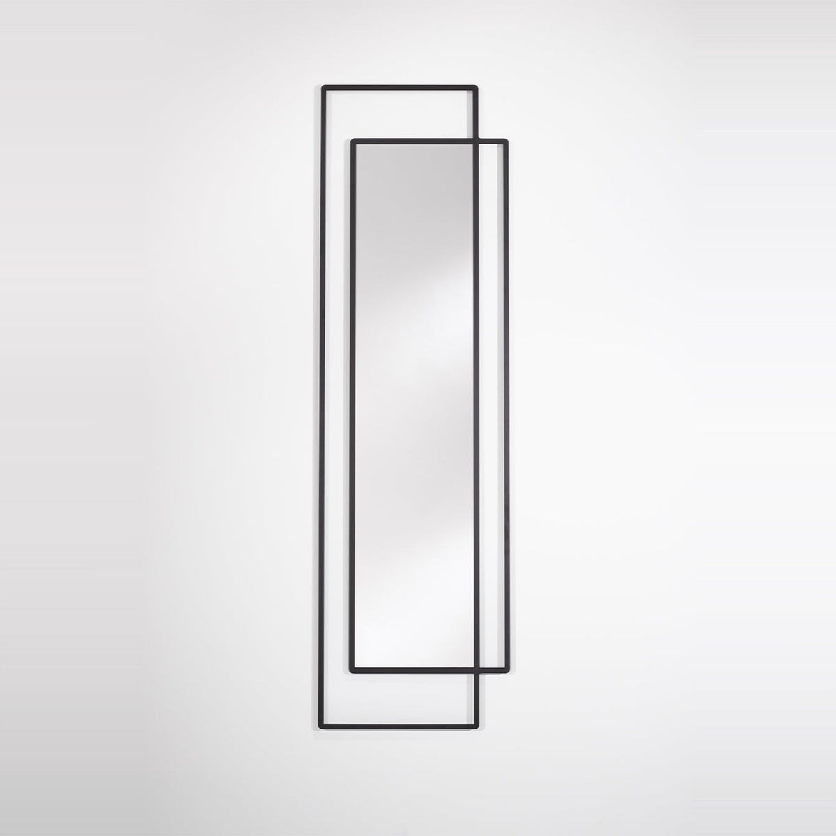Designspiegel Bordo freigestellt