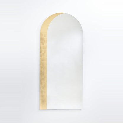Designspiegel Gallery mit Blattgold freigestellt