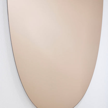 Designspiegel Brio Bronze mit LED-Licht Detailansicht
