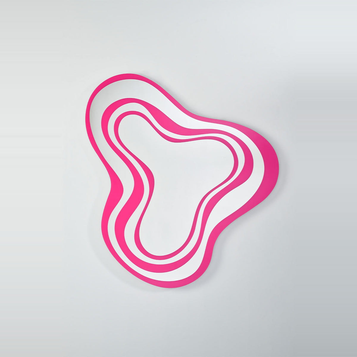 Designspiegel Nimbus von Karim Rashid freigestellt